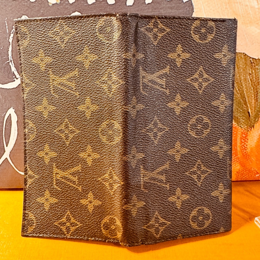 Louis Vuitton Monogram bifold wallet 100% hand made soft quilt leather - Picture 12 of 16